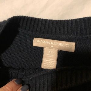 Navy blue cable knit Banana Republic sweater